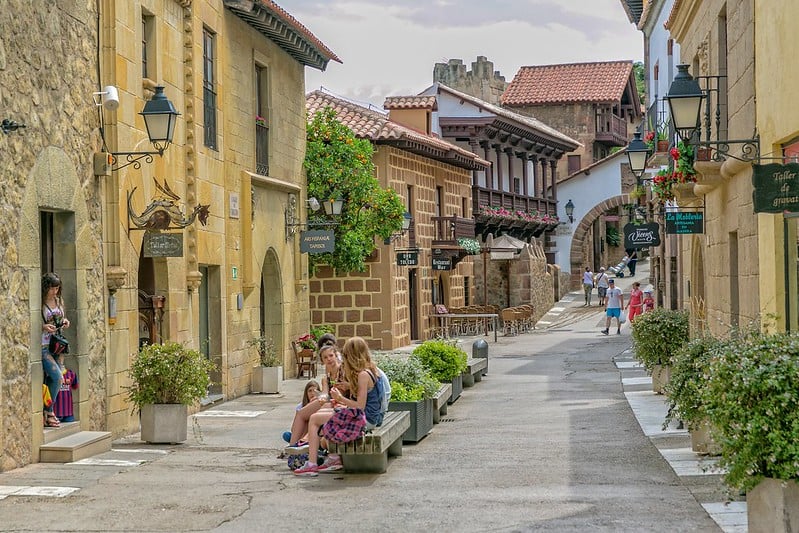Street in poble espanyol